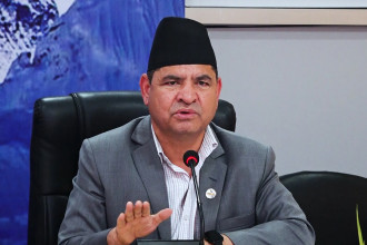यातायात व्यवसायीले गाडी भाडा बढाउन दबाब दिएः मन्त्री ज्वाला